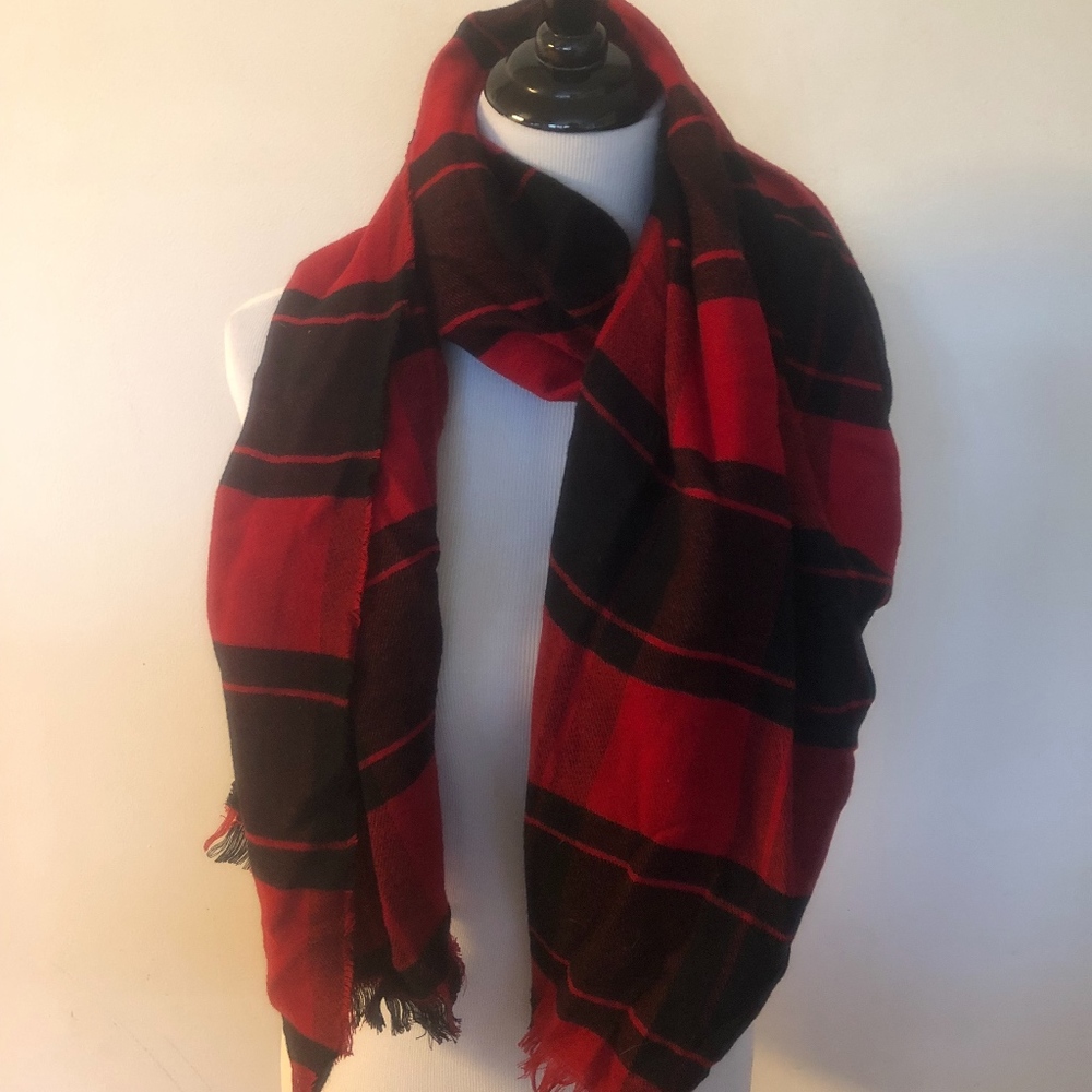 RED & BLACK PLAID SCARF